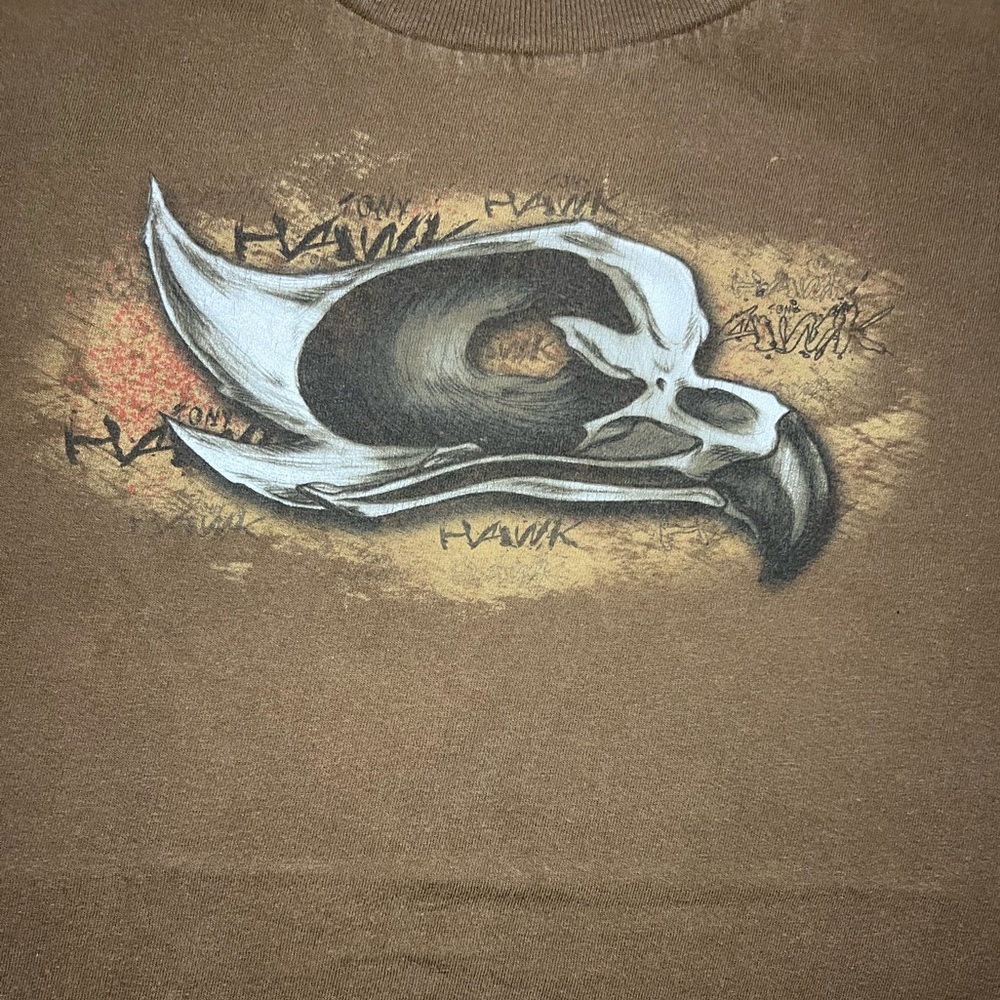 Brown Tony Hawk Graphic Tee in decent condition size 14/16 (Large) boys